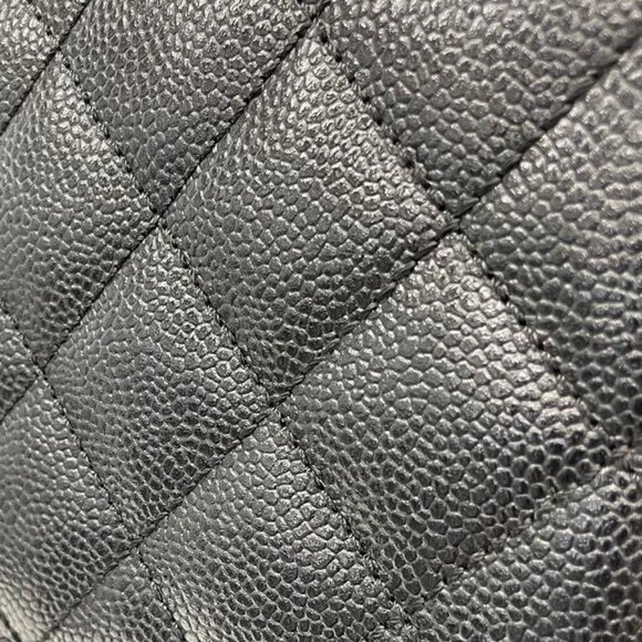 Authentic CHANEL 24K CC Caviar Vintage Kelly Quilted Flap Bag Black Purse Handle - Picture 15 of 15